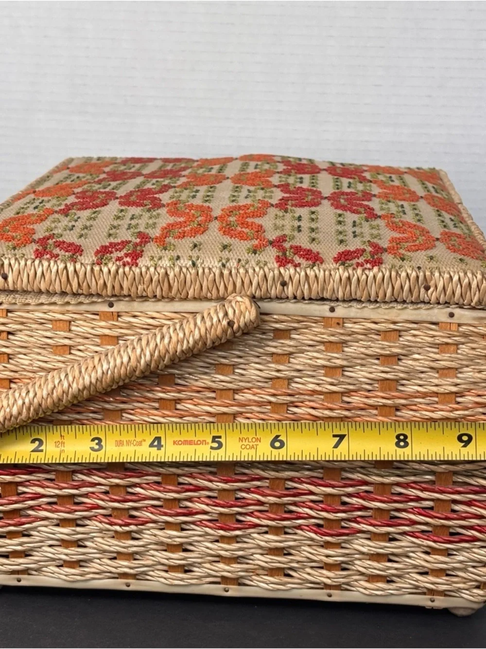 Vtg 1960’s JCPenney Wicker Woven Needlepoint Sewing Basket Box Japan w/Extra’s